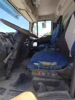 Camión 2007 Iveco 75E15 (4)