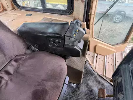 Dozer Apripista 2003 Caterpillar D5N-LGP (7)