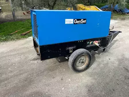 Kompressori 1999 GenSet MG30IPS (2)