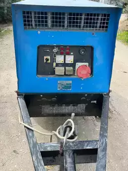 Kompressori 1999 GenSet MG30IPS (5)