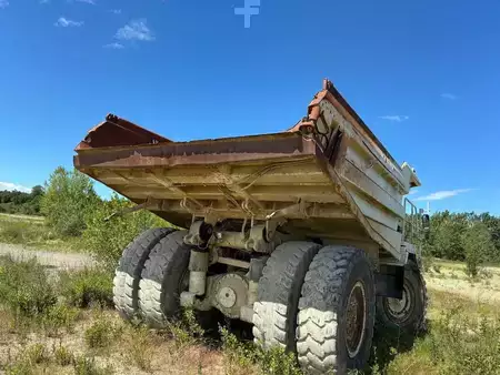 Dumprar 2002 Perlini DP405 (10)