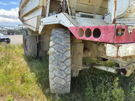 Dumprar 2002 Perlini DP405 (15)