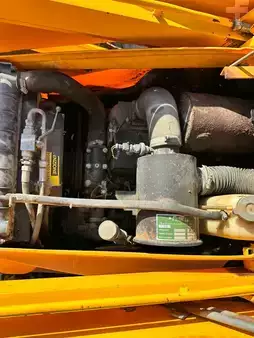 Rigid Backhoe Loader 1996 JCB 2DX (11)