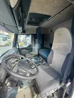 Camión 1998 Renault 385 (6)