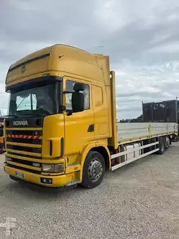 Camion 2008 Scania 124L-420 (2)