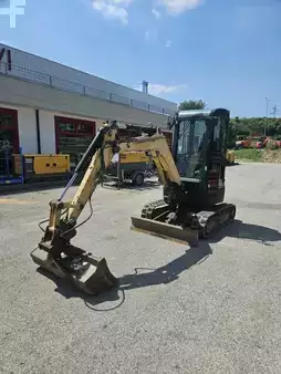 Minigraver 2016 Yanmar VIO25-4 (1)