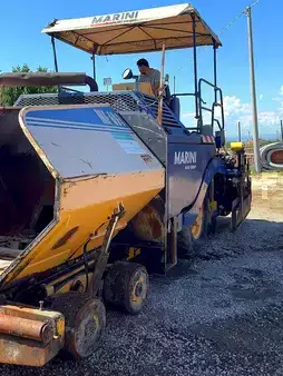 Колісні асфальтоукладальники 2001 Marini MF691 (1)