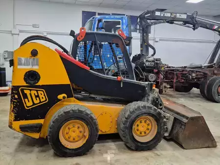 Ładowarki kompaktowe 2002 JCB ROBOT 190HF (2)