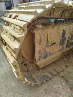 Pelles sur chenilles 2001 Fiat-Hitachi EX135 (14)