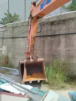 Pelles sur chenilles 2001 Fiat-Hitachi EX135 (15)