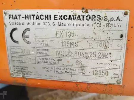 Pelles sur chenilles 2001 Fiat-Hitachi EX135 (16)