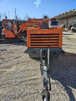 Compressor
 2011 Atlas Copco XATS186 (4)