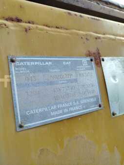 Caterpillar 943