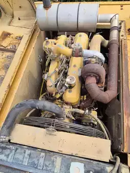 Escavatori cingolati 1991 Fiat-Hitachi FH200E (10)