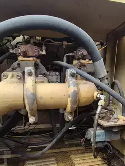 Escavatori cingolati 1991 Fiat-Hitachi FH200E (11)