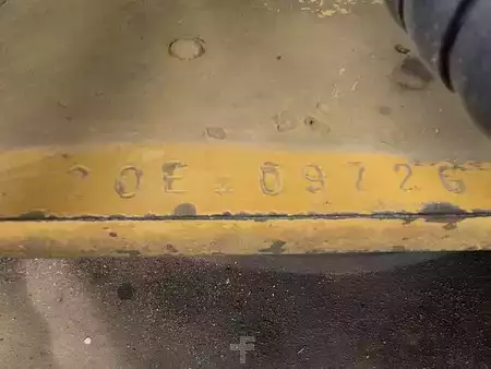 Escavatori cingolati 1991 Fiat-Hitachi FH200E (13)