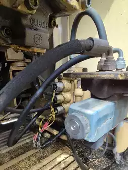 Escavatori cingolati 1991 Fiat-Hitachi FH200E (9)