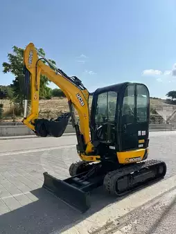 Mini pelle 2017 JCB 8025ZTS (1)