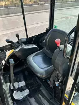 Mini pelle 2017 JCB 8025ZTS (5)