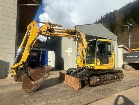 Escavadora de rastos 2009 Komatsu PC138US-8 (1)
