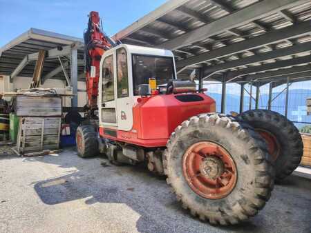 Outro 2010 Euromach R105-4WD (2)