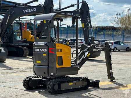 Minibagry 2024 Volvo ECR18E (3)