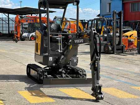 Minibagry 2024 Volvo ECR18E (6)