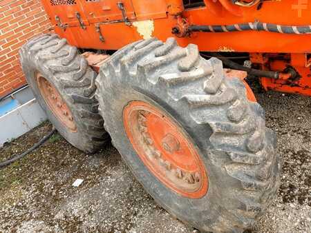 Gradere 1985 Champion D720 (8)