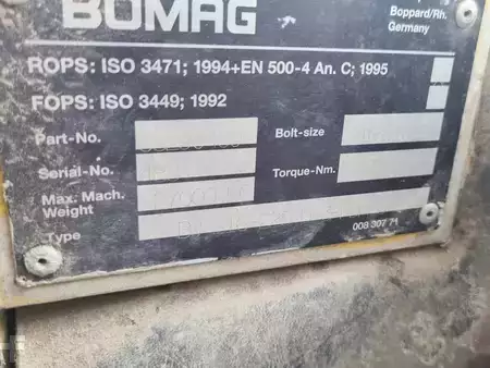 Tiejyrät 2003 BOMAG BW216D3 (11)
