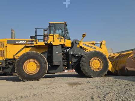 Kerekes rakodó 2021 Komatsu WA600-6R (12)