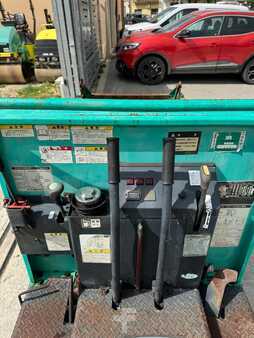 Mini tombereau 2008 Yanmar C12R-B (5)