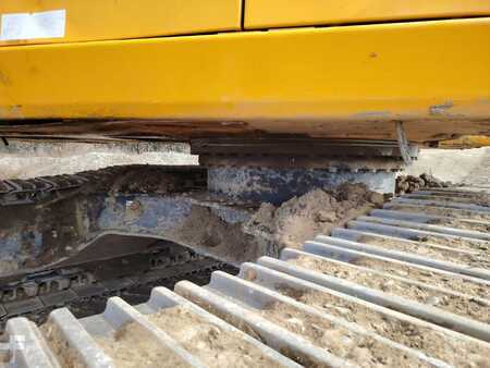 Beltegraver 2020 JCB 220X L4F (6)