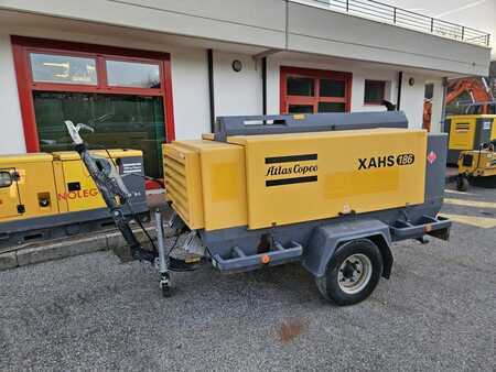 Compressor
 2013 Atlas Copco XAHS186 (1)