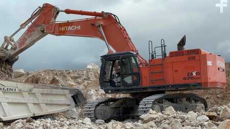 Bæltegraver 2016 Hitachi ZX670LCH-5B (1)