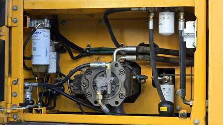 Beltegraver 2015 Volvo EC300EL (11)