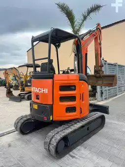 Minibagger 2017 Hitachi ZX26U-5AYR (3)