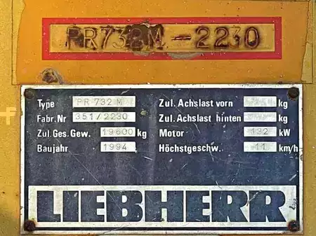 Bulldozer 1994 Liebherr PR732M (15)