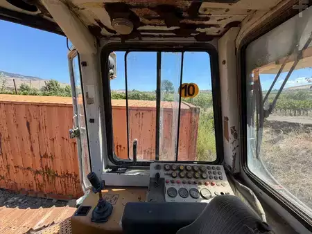 Bulldozer 1994 Liebherr PR732M (8)