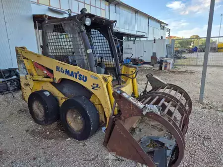 Kompaktní nakladače 2006 Komatsu SK714-2 (2)
