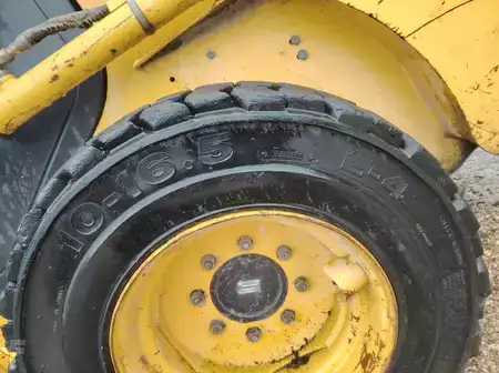 Kompakt lastare 2003 Komatsu SK815-5 (19)