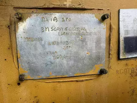 Escavadora de rastos 2005 Caterpillar 312CL (6)