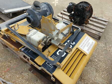 Mini Escavatori 2001 Caterpillar 320BLN (13)