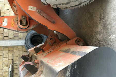 Pyöräkuormaajat 2000 Fiat-Hitachi W190 (12)