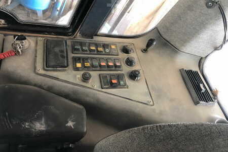 Pyöräkuormaajat 2000 Fiat-Hitachi W190 (6)