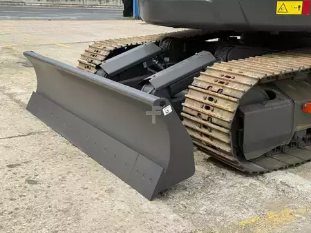 Escavatori cingolati 2023 Volvo ECR145FL5 (19)