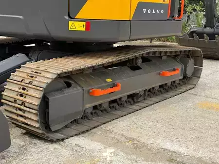Escavatori cingolati 2023 Volvo ECR145FL5 (20)