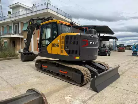 Escavatori cingolati 2023 Volvo ECR145FL5 (4)