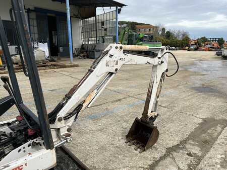 Mini pelle 2004 Bobcat 320 (12)