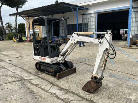 Mini pelle 2004 Bobcat 320 (3)