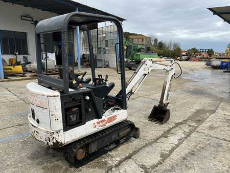 Mini pelle 2004 Bobcat 320 (4)